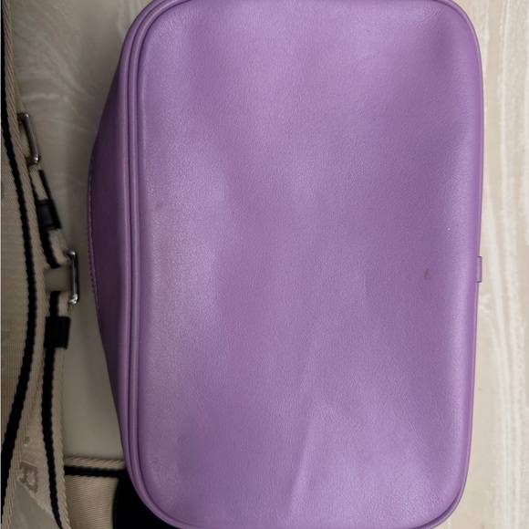 Marc Jacobs Lavender Crossbody Bag with Cream Strap - Picture 6 of 6